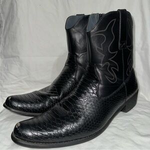 Men’s  Boots Size 11 Black Crocodile Print Cowboy Western rodeo zip up